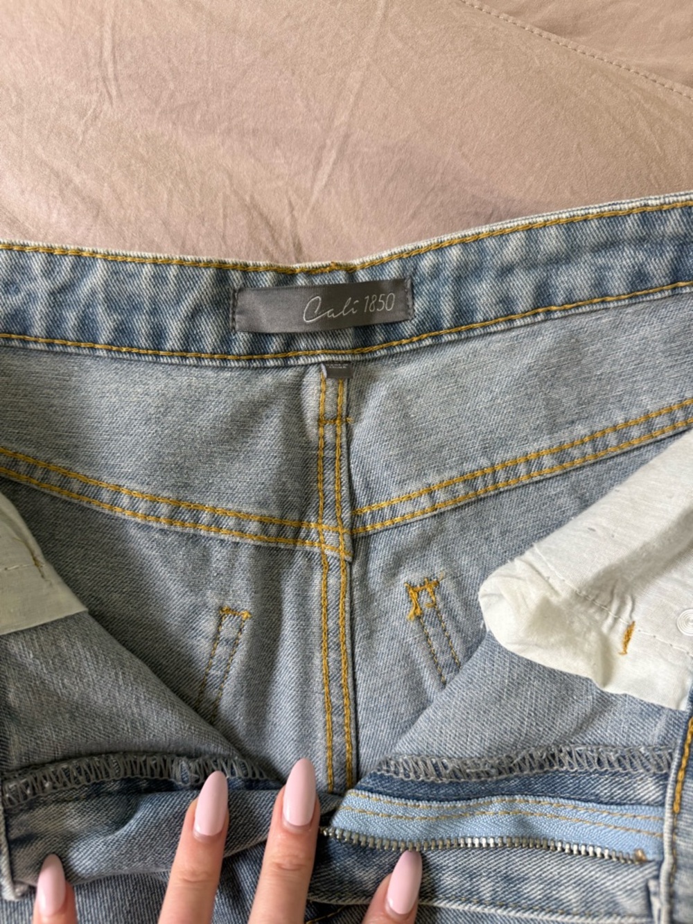 Light Blue Floral Appliqué Wide Leg Jeans - Picture 2 of 7